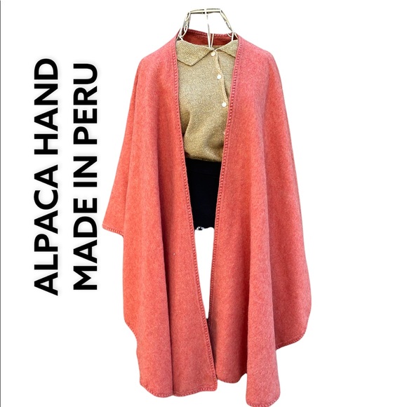 PONCHO WOMENS ONE SZ 100% BABY ALPACA HAND MADE IN PERU - Picture 2 of 5